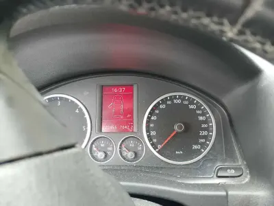 Usata VW Tiguan Sport 140 CV (102 kW) 2008 Nero SUV