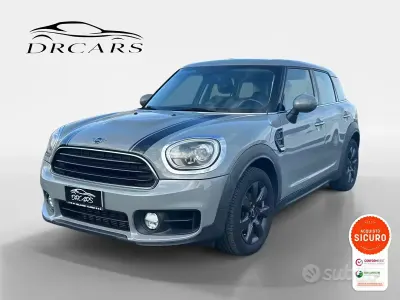 Usata Mini One Countryman Business 136 CV (100 kW) 2019 Grigio SUV