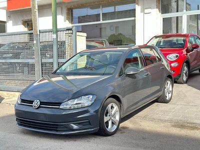 usata VW Golf 1.6 TDI 115 CV BlueMotion-2017