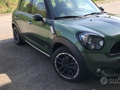 Usata Mini Countryman 111 CV (81 kW) 2014 Verde SUV