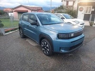 Nuova Fiat Grande Panda Icon 110 CV (80 kW) 2025 Blu Utilitaria