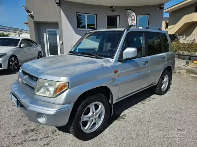 Usado Mitsubishi Pajero 129 CV (94 kW) 2006 Gris SUV