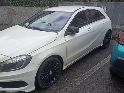 Usata Mercedes 200 AMG 136 CV (100 kW) 2015 Bianco