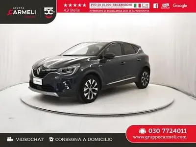 Usata Renault Captur Techno 143 CV (105 kW) 2023 Grigio SUV
