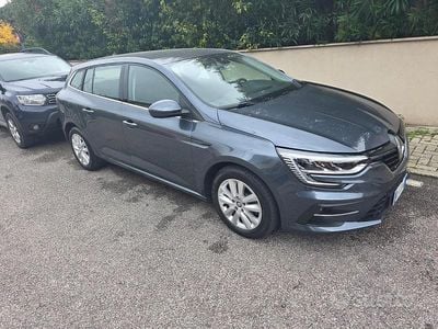 Usata Renault Mégane GrandTour 116 CV (85 kW) 2023 Grigio Station wagon