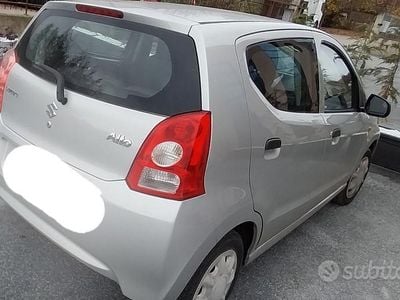 Usata Suzuki Alto 54 CV (39 kW) 2012 Grigio Utilitaria