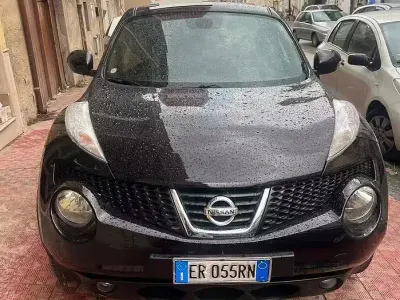 Usata Nissan Juke Visia 110 CV (80 kW) 2012 Nero SUV