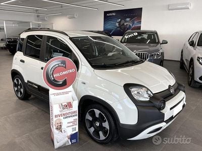 Usado Fiat Panda Cross 70 CV (51 kW) 2025 Blanco Utilitario