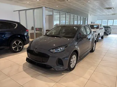 Nuova Mazda 2 116 CV (85 kW) 2026 Charcoal grey Utilitaria
