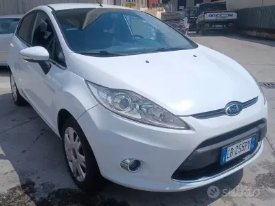 Occasion Ford Fiesta 97 PK (71 kW) 2010 Wit Sedan