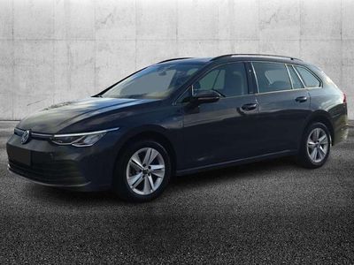 Usata VW Golf VIII Life 116 CV (85 kW) 2023 Grigio Station wagon