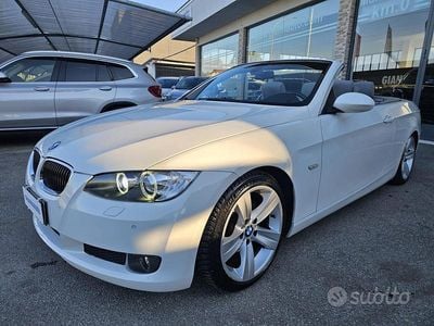 Usata BMW 320 Cabriolet 170 CV (125 kW) 2007 Bianco Cabrio