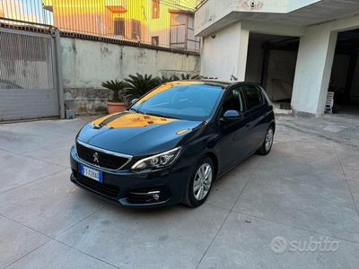 usata Peugeot 308 CC 1.5 130cv automatica