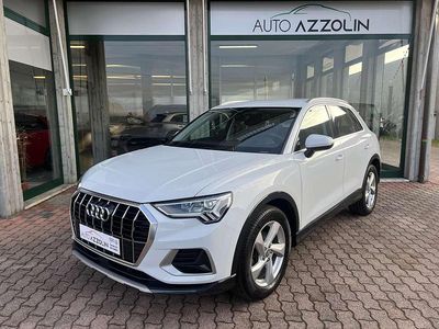 Bianco ghiaccio Usata 2019 Audi Q3 Ambiente SUV | 23.500 € (Buon prezzo)