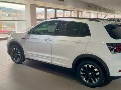 Usata VW T-Cross R-line 116 CV (85 kW) 2022 N.d. SUV