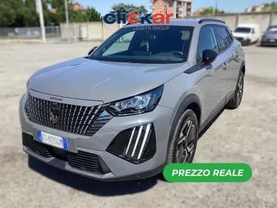 Usata Peugeot 2008 131 CV (96 kW) 2023 SUV