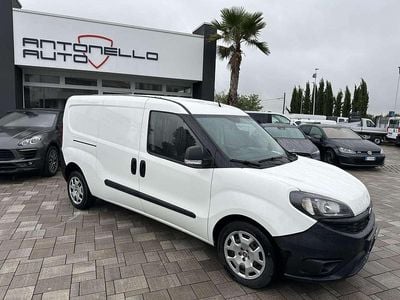 Usata Fiat Doblò 105 CV (77 kW) 2020 Bianco Monovolume
