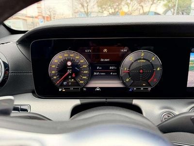 Usata Mercedes E220 Premium 194 CV (142 kW) 2021 Argento Berlina