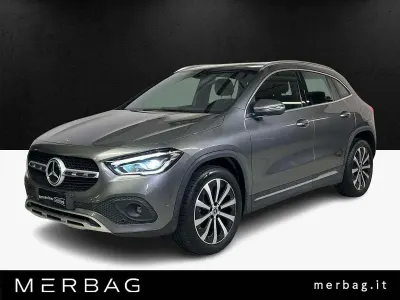 Usata Mercedes GLA200 163 CV (119 kW) 2021 Grigio SUV