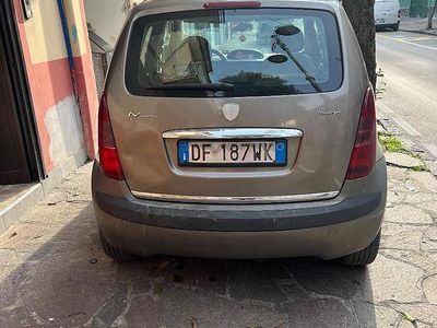 Usata Lancia Musa 69 CV (50 kW) 2004 Grigio Monovolume