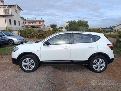 Usata Nissan Qashqai Acenta 110 CV (80 kW) 2011 Bianco SUV