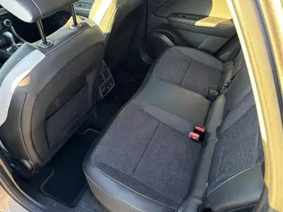 Usata Renault Captur Techno 145 CV (106 kW) 2023 Grigio scuro SUV