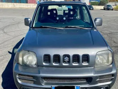 Usata Suzuki Jimny 85 CV (62 kW) 2006 Grigio SUV