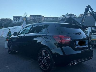 Usata Mercedes A200 137 CV (100 kW) 2015 Nero Berlina