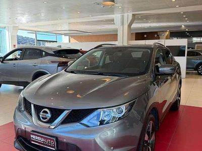 Grigio Usata 2016 Nissan Qashqai SUV | 13.900 € (Cara)