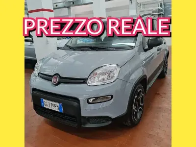 Usata Fiat Panda City Life 69 CV (50 kW) 2021 Grigio Utilitaria