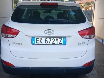Usata Hyundai ix35 135 CV (99 kW) 2011 Bianco SUV