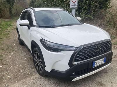 Usata Toyota Corolla Cross Lounge 197 CV (144 kW) 2024 SUV