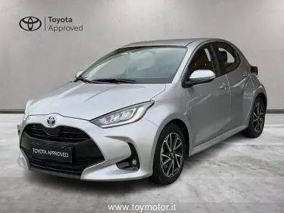 Usata Toyota Yaris Hybrid Trend 116 CV (85 kW) 2022 Grigio Berlina