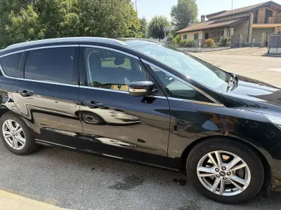 Usata Ford S-MAX Business Edition 150 CV (110 kW) 2020 Monovolume