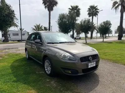 Usata Fiat Croma Dynamic 120 CV (88 kW) 2008 Oro Station wagon