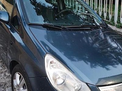 Blu/azzurro Usata 2008 Opel Corsa Berlina | 2300 € (Buon prezzo)