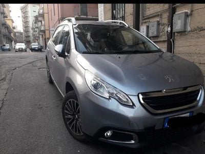 Usata Peugeot 2008 92 CV (67 kW) 2014 Grigio SUV
