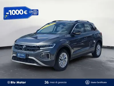 Usata VW T-Roc Life 116 CV (85 kW) 2025 Indium grey metallizzato nero SUV