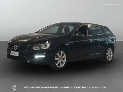 Usata Volvo V60 Business Edition 120 CV (88 kW) 2017 A1 nero Station wagon