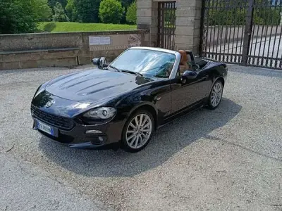 Occasion Fiat 124 Spider Lusso 140 PK (102 kW) 2018 Cabriolet