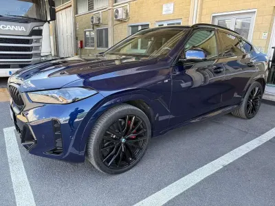 Usata BMW X6 M Sport 286 CV (210 kW) 2024 Blu/azzurro SUV
