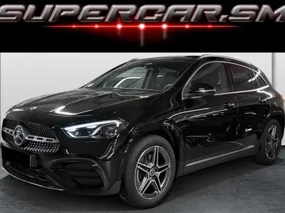 Käytetty Mercedes GLA180 AMG 116 HP (85 kW) 2025 Musta Katumaasturi