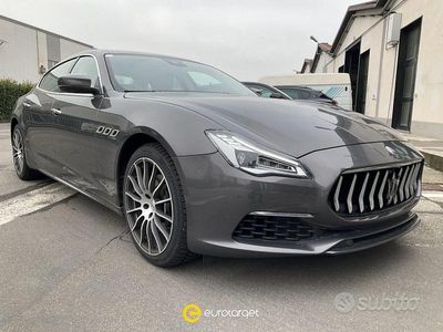 Usata Maserati Quattroporte GranLusso 250 CV (183 kW) 2020 Grigio Berlina