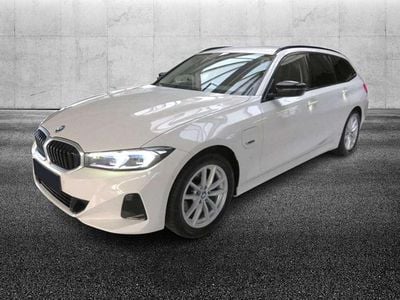 Usata BMW 320e 204 CV (150 kW) 2023 Bianco Station wagon