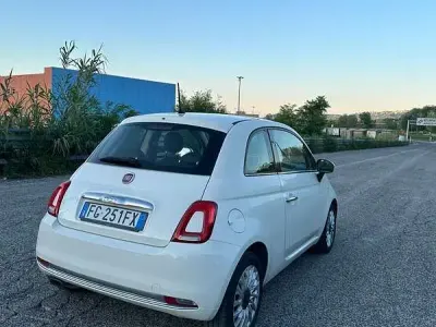 Usata Fiat 500 Lounge 69 CV (50 kW) 2016 Bianco Utilitaria