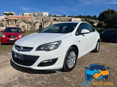 usata Opel Astra 1.4 Turbo 140CV 4 porte GPL Tech Adva