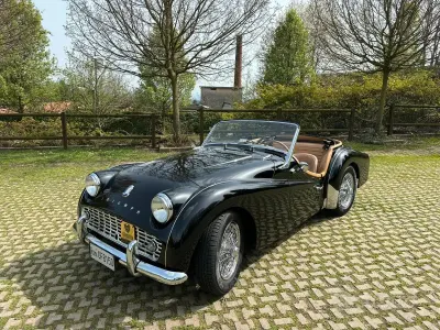 Usata Triumph TR3 101 CV (74 kW) 1960 Nero Cabrio