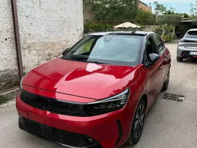 Usata Opel Corsa GS Line 75 CV (55 kW) 2024 Rosso Utilitaria