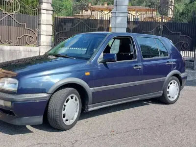 Usata VW Golf III GTI 110 CV (80 kW) 1992 Blu/azzurro Utilitaria