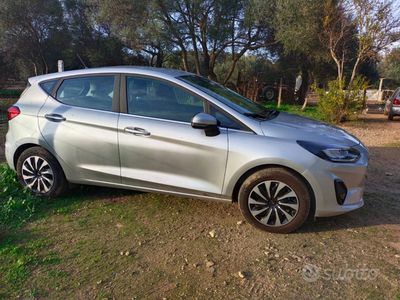 Usata Ford Fiesta 100 CV (73 kW) 2022 Grigio Utilitaria